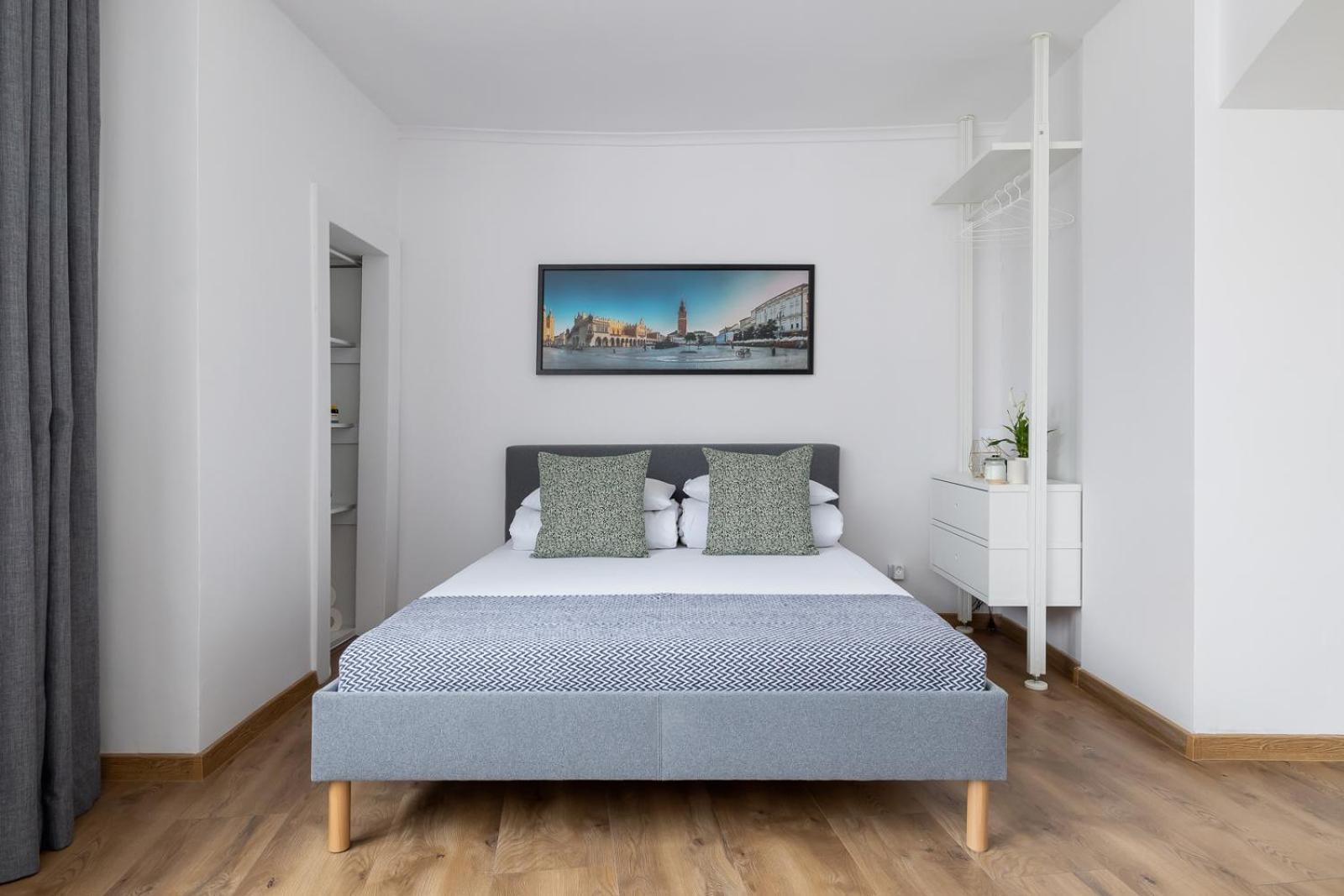 Zyblikiewicza 5- Studio Apartment- Old Town Краков Экстерьер фото